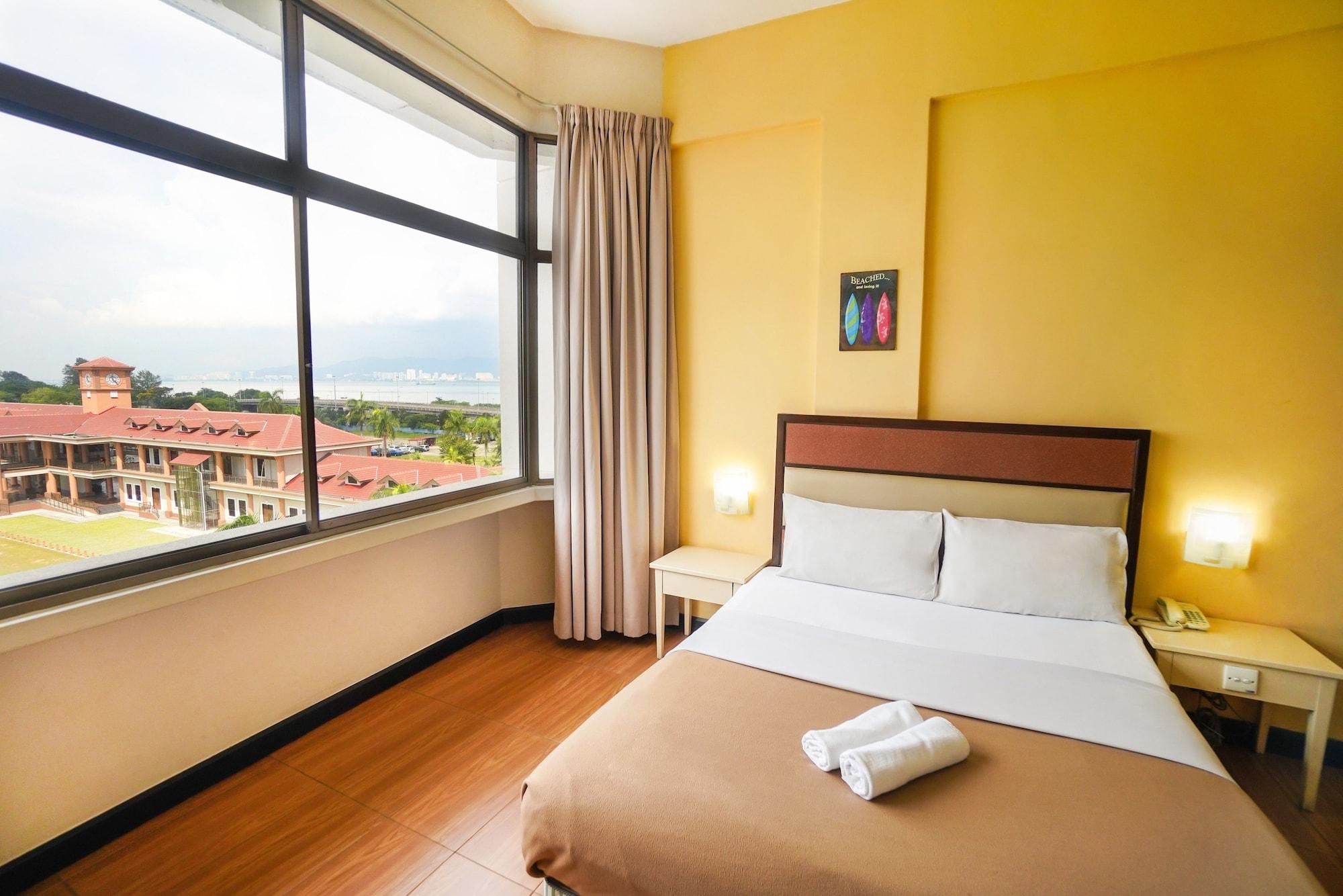 Lodge 18 Hotel Butterworth Bagian luar foto